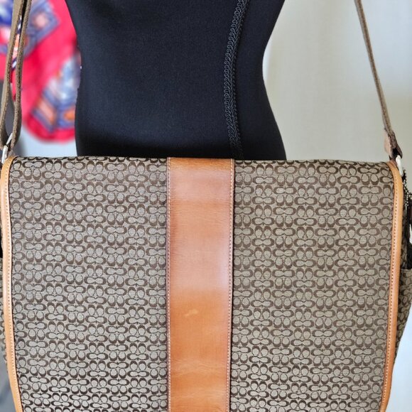 Coach Signature Hudson Commuter Messenger Bag - GUC Tan/Brown - Picture 2 of 11